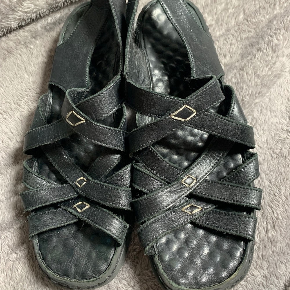 Josef Siebel black sandal size 8